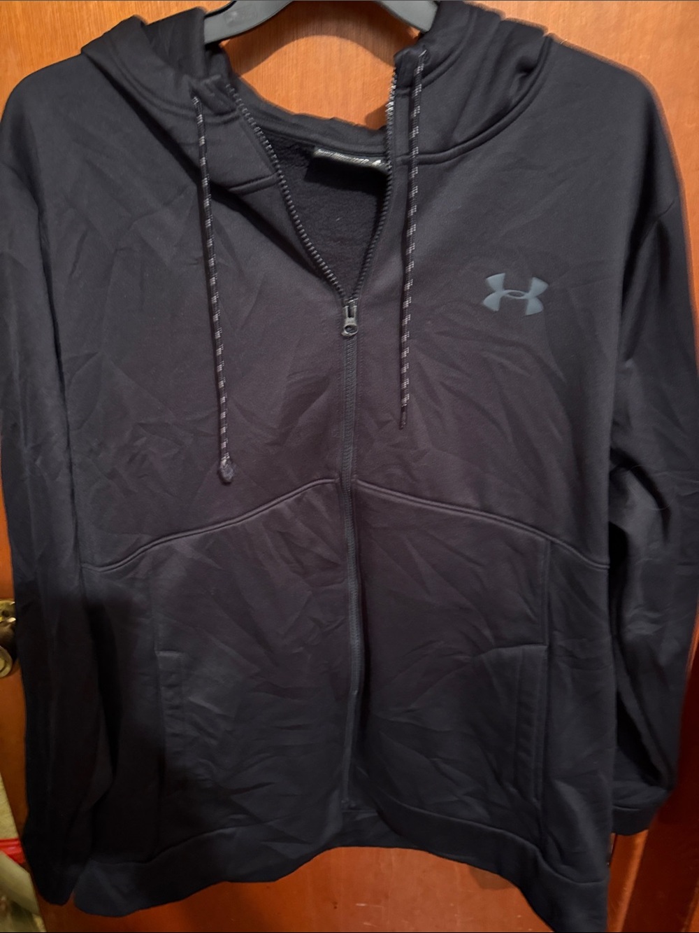 Under Armour Men’s Black Full-Zip Performance Hoodie Jacket